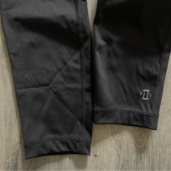 Modibodi Recycled Active Legging (Moderate-Heavy) - Picture 6 of 8